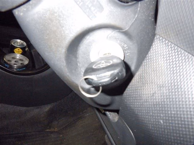 TOYOTA IST