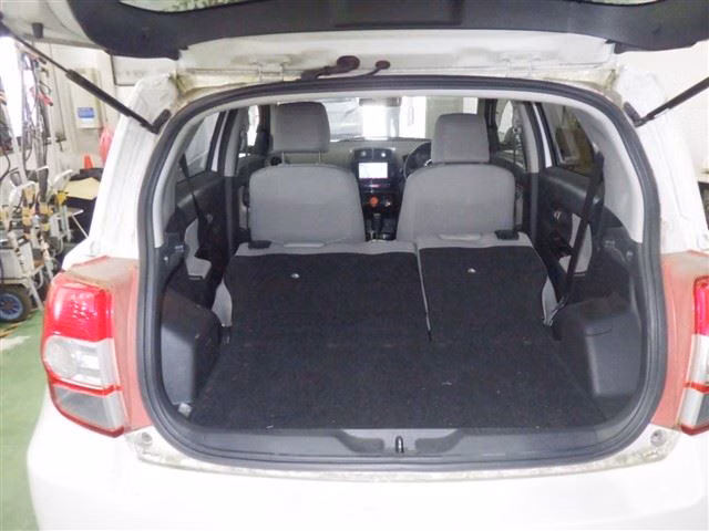 TOYOTA IST