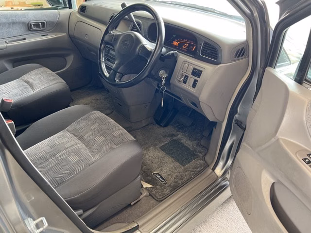 NISSAN LIBERTY