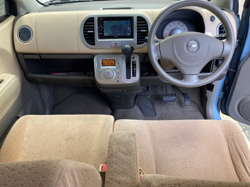 NISSAN MOCO