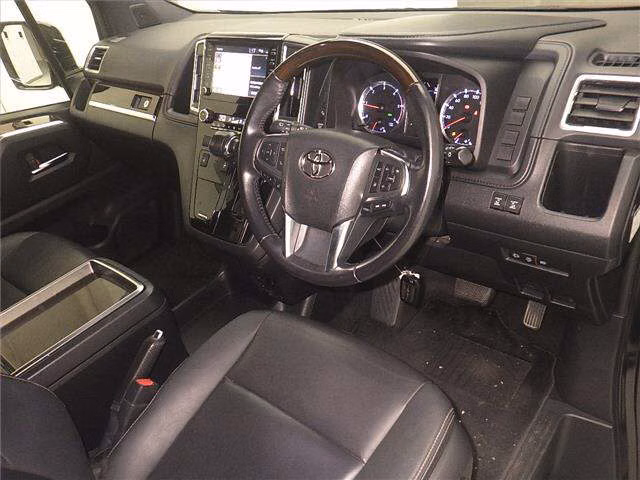 TOYOTA GRANACE