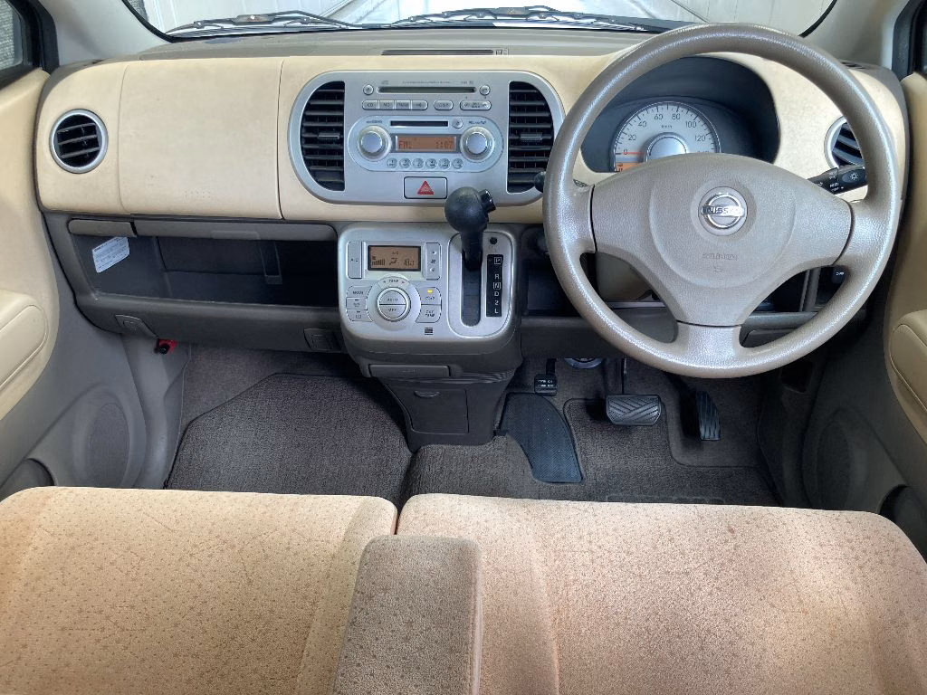 NISSAN MOCO