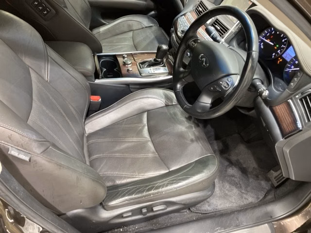 Nissan Fuga