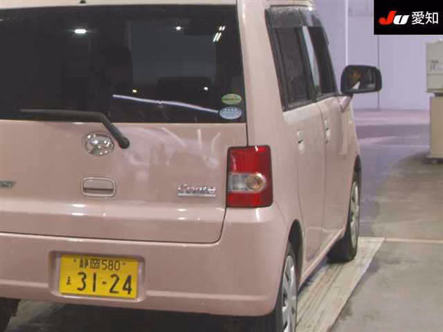 Daihatsu Move Conte