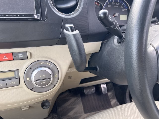 Subaru Lucra