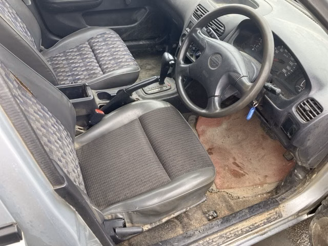 Nissan AD