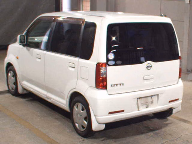 Nissan Otti