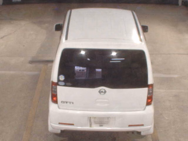 Nissan Otti