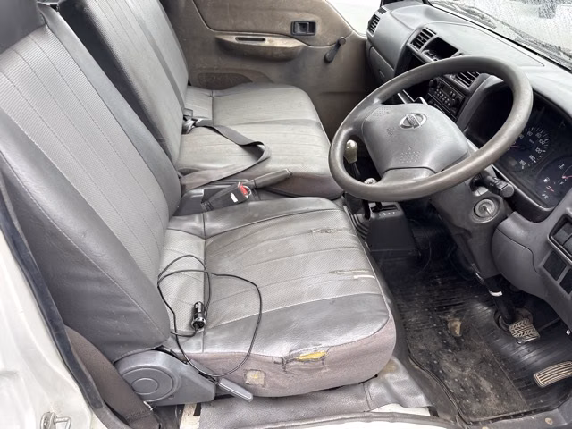 Nissan Vanette