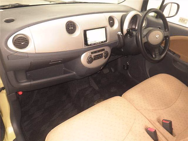 Daihatsu Move Latte