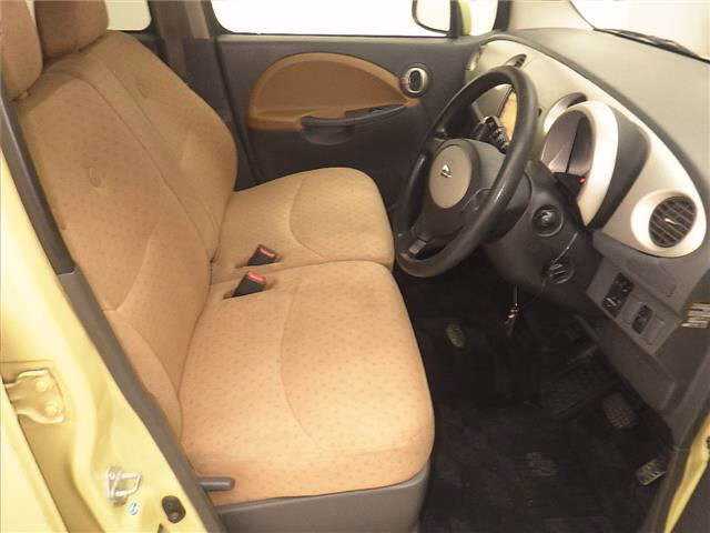 Daihatsu Move Latte