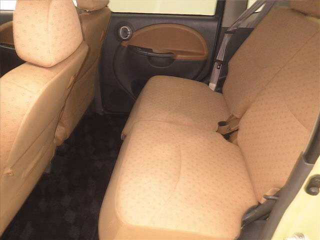 Daihatsu Move Latte