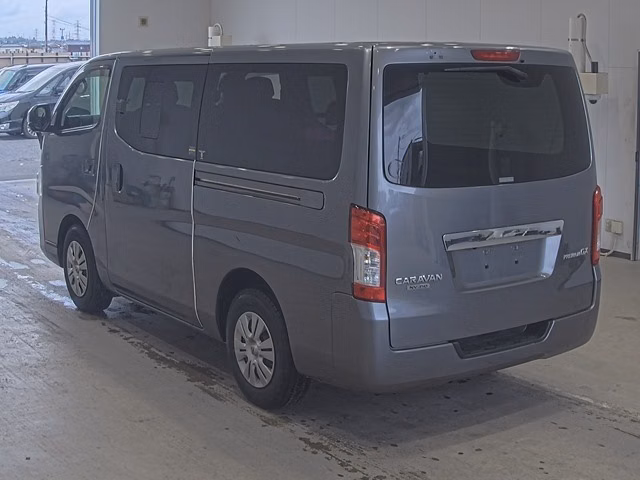NISSAN NV350 CARAVAN