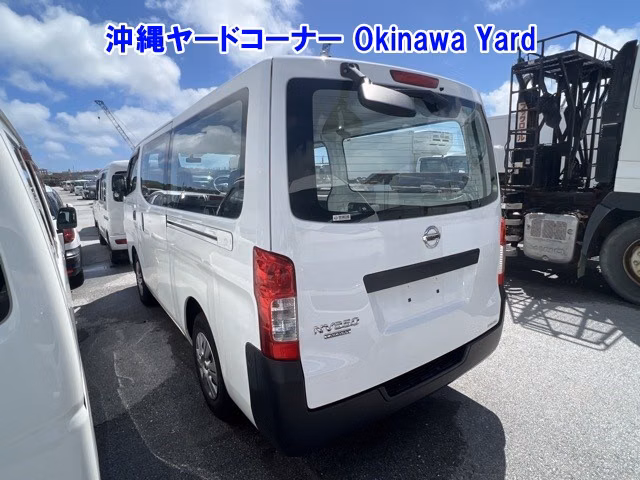 NISSAN NV350 CARAVAN
