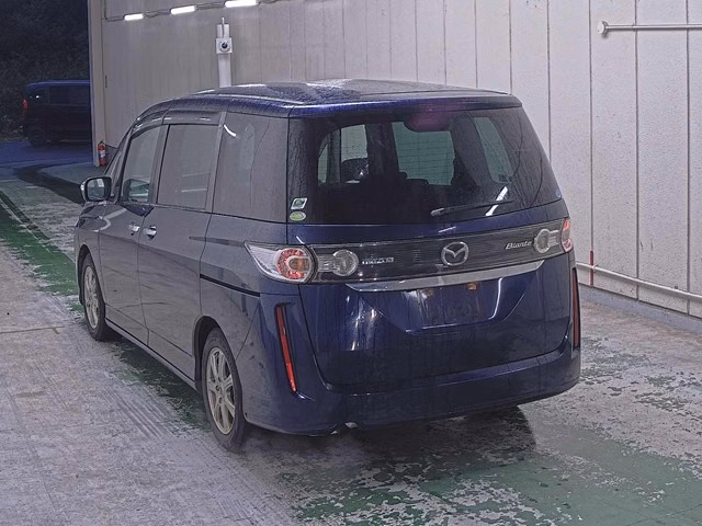 MAZDA BIANTE