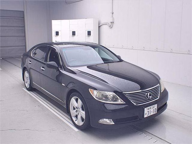 Lexus LS460