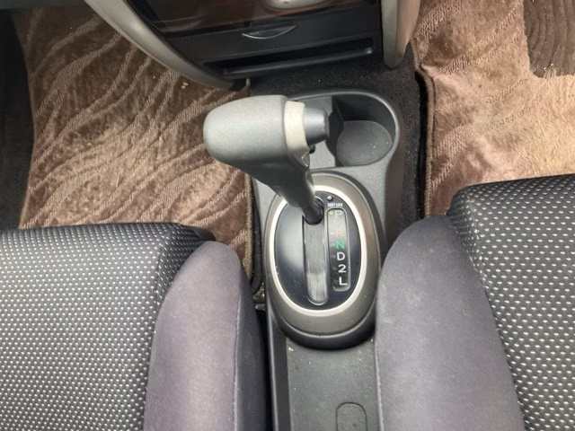 TOYOTA IST