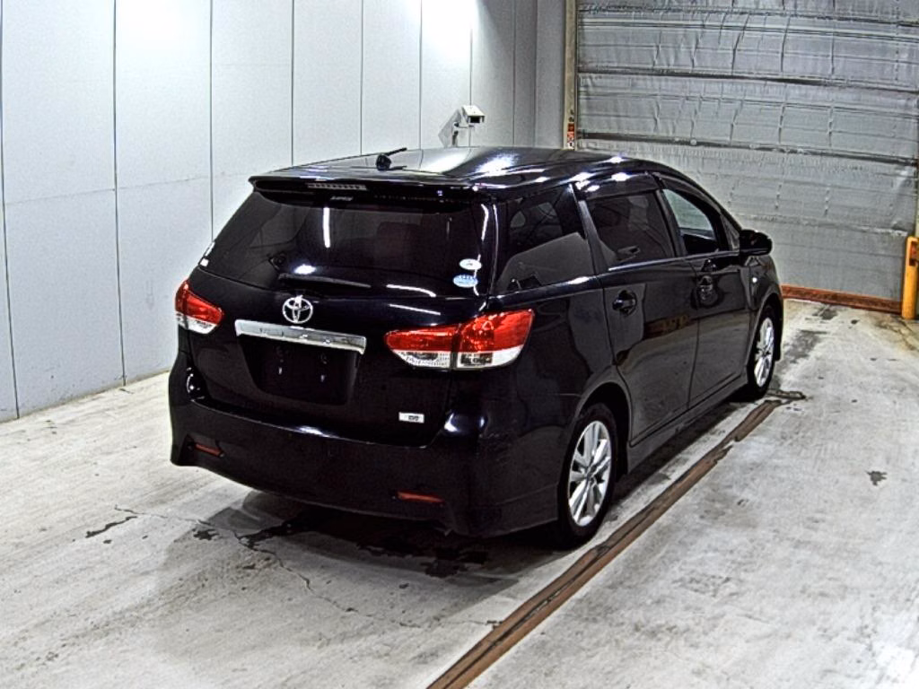TOYOTA WISH