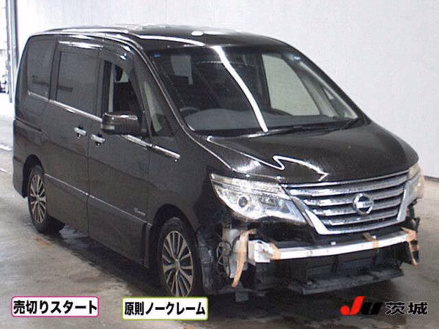 NISSAN SERENA