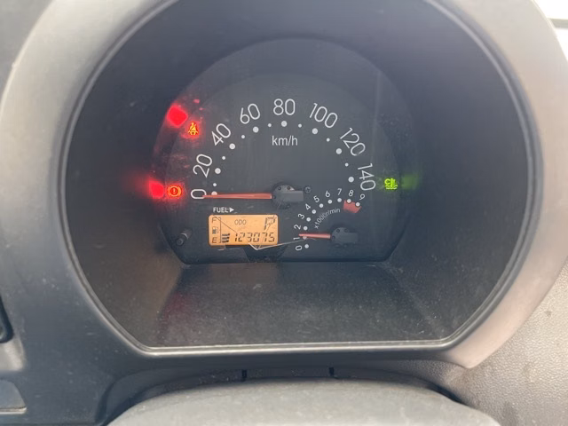 TOYOTA PIXIS VAN