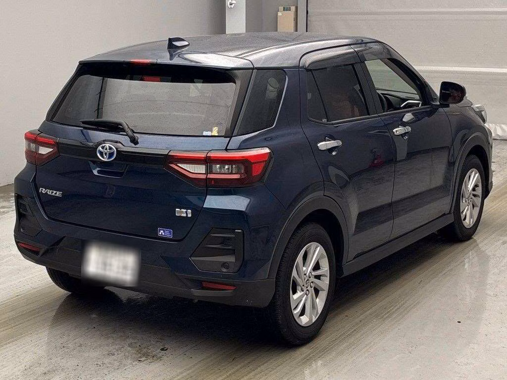 TOYOTA RAIZE