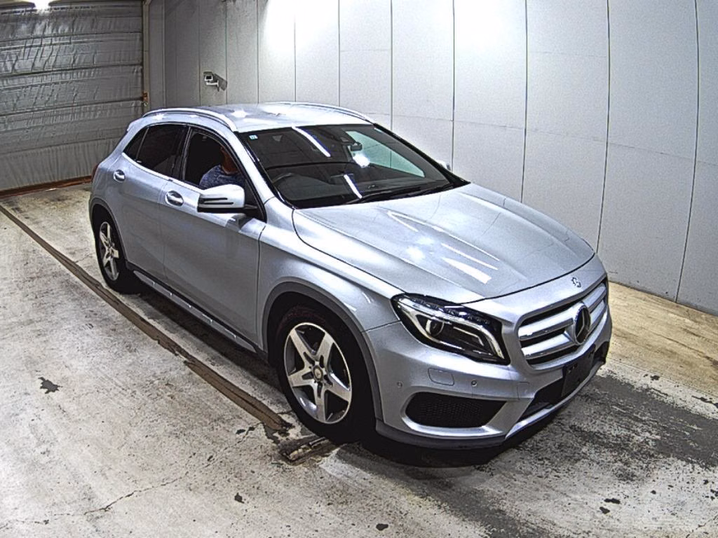 Mercedes-Benz GLA-Class