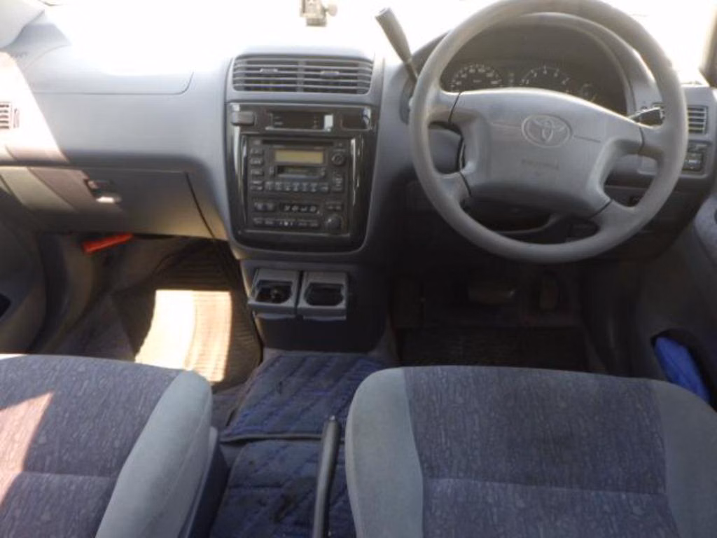 Toyota Ipsum