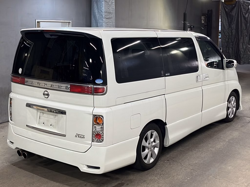 Nissan Elgrand