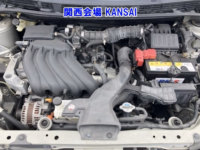 Nissan AD