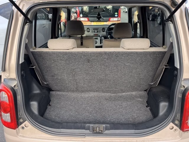 DAIHATSU MIRA COCOA