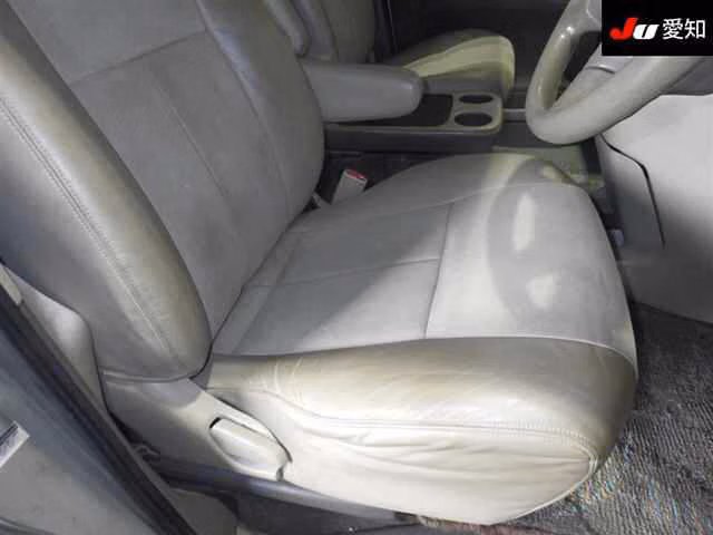 Toyota Grand Hiace