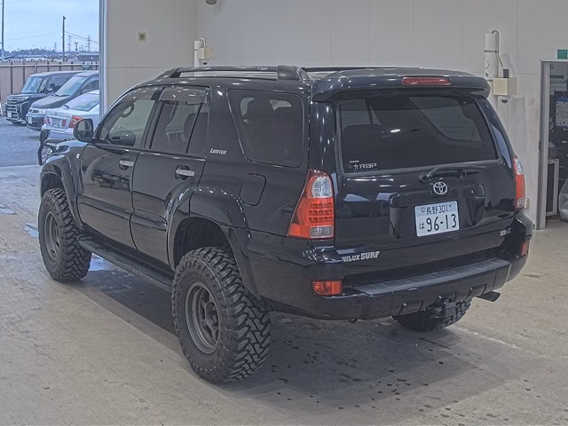 TOYOTA HILUX SURF
