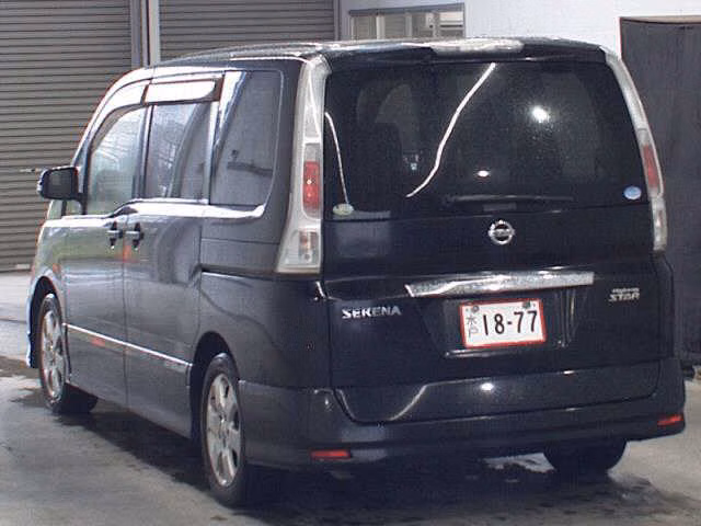 NISSAN SERENA