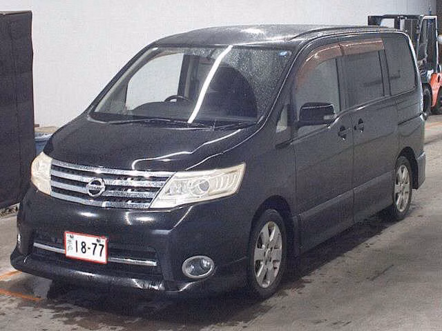 NISSAN SERENA