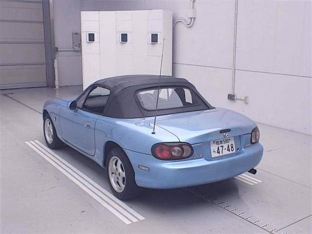 MAZDA ROADSTER