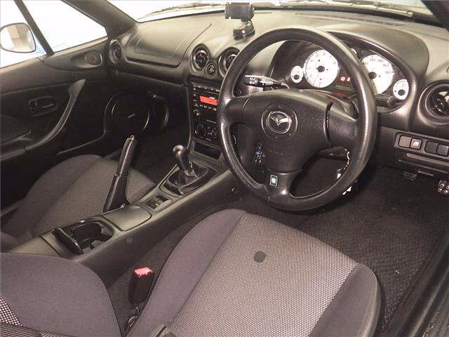MAZDA ROADSTER