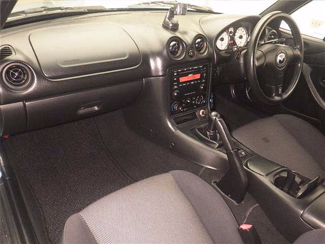 MAZDA ROADSTER