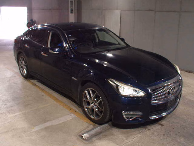 Nissan Fuga