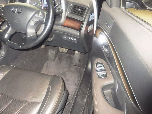 Nissan Fuga