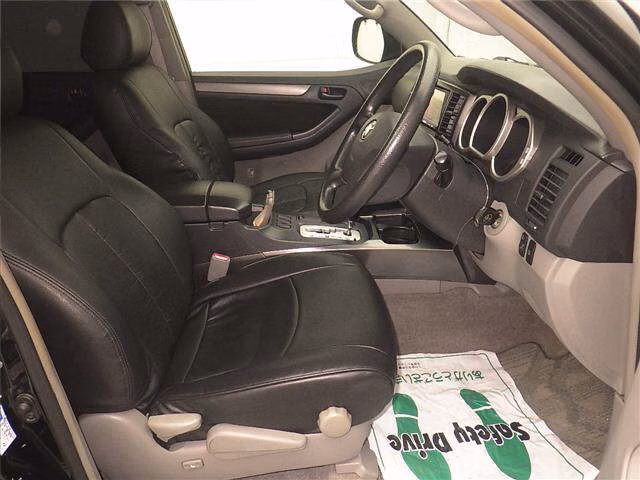 TOYOTA HILUX SURF