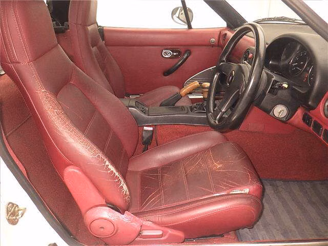 MAZDA ROADSTER