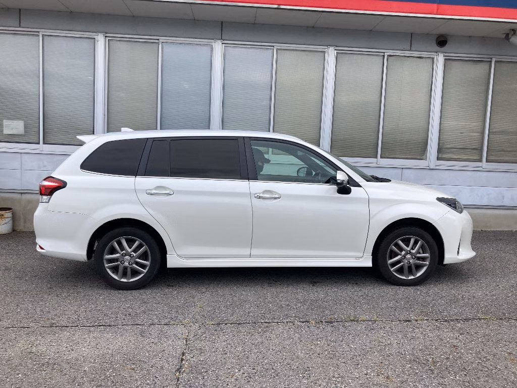 Toyota Corolla Fielder