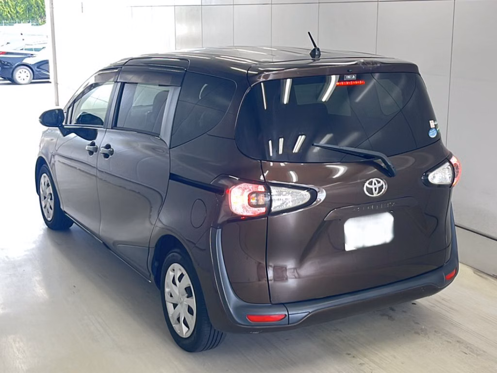 TOYOTA SIENTA