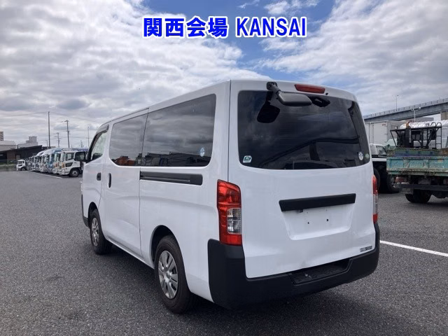 NISSAN NV350 CARAVAN