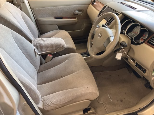 Nissan Tiida Latio