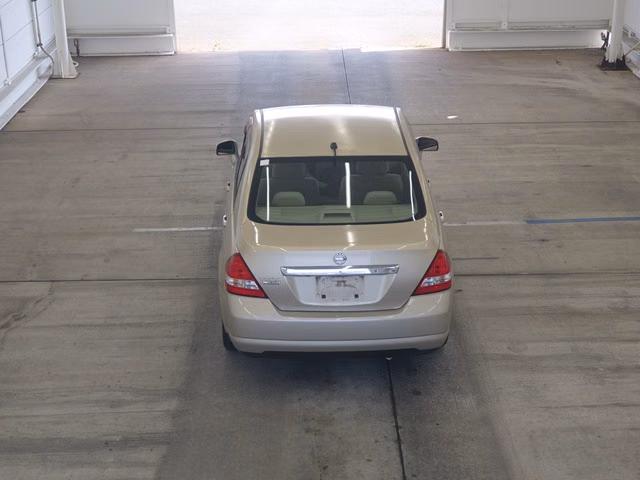 Nissan Tiida Latio