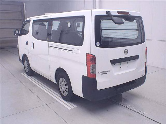 NISSAN NV350 CARAVAN