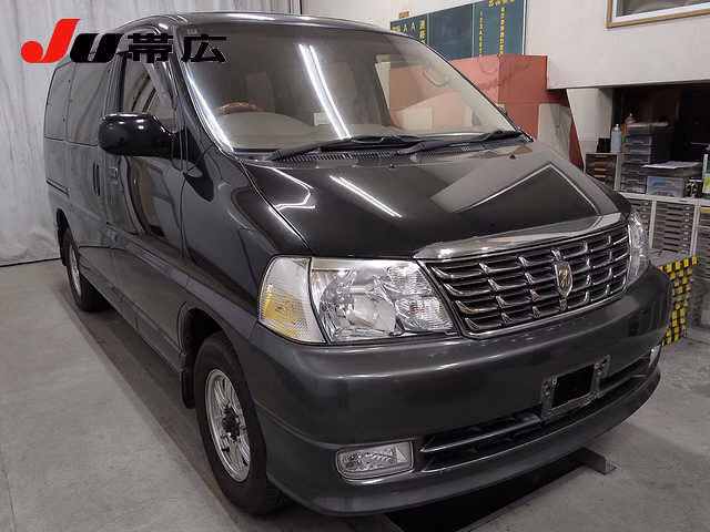 Toyota Grand Hiace