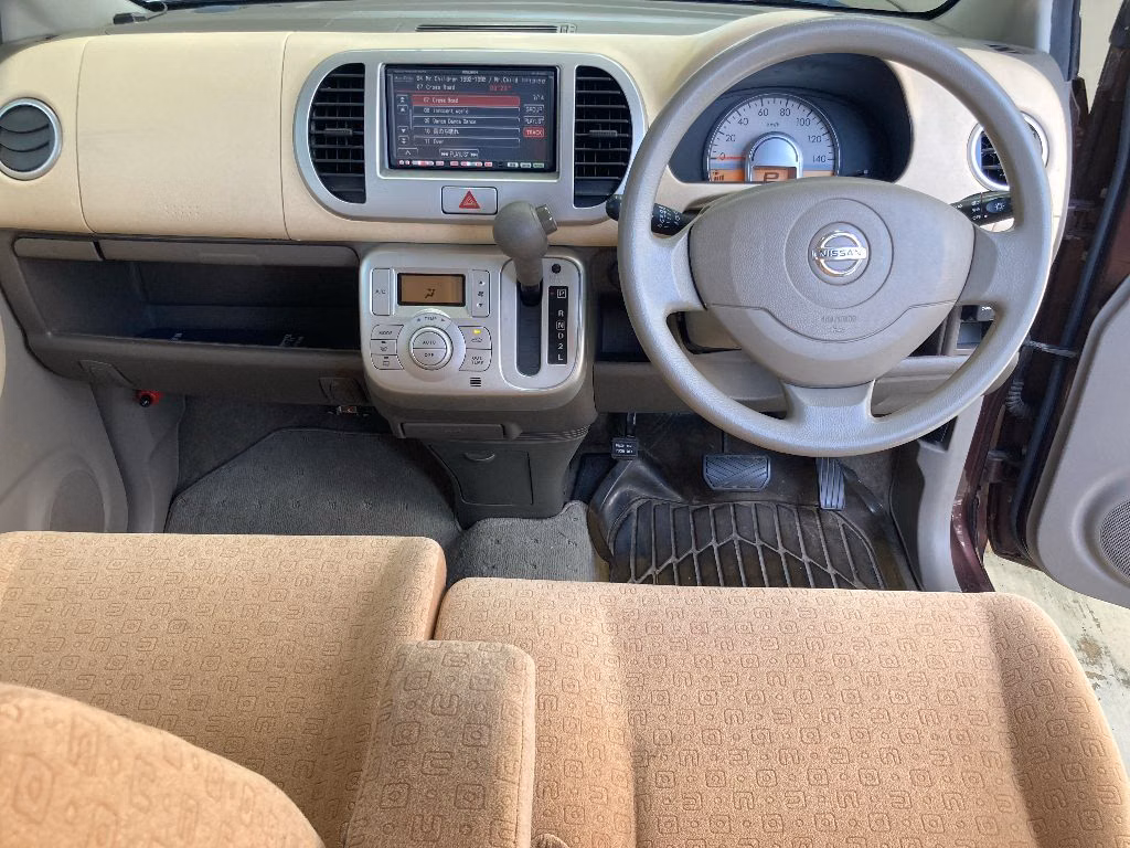 NISSAN MOCO