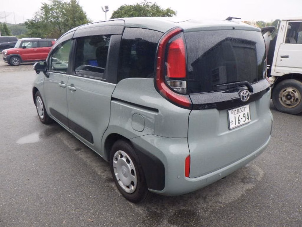 TOYOTA SIENTA